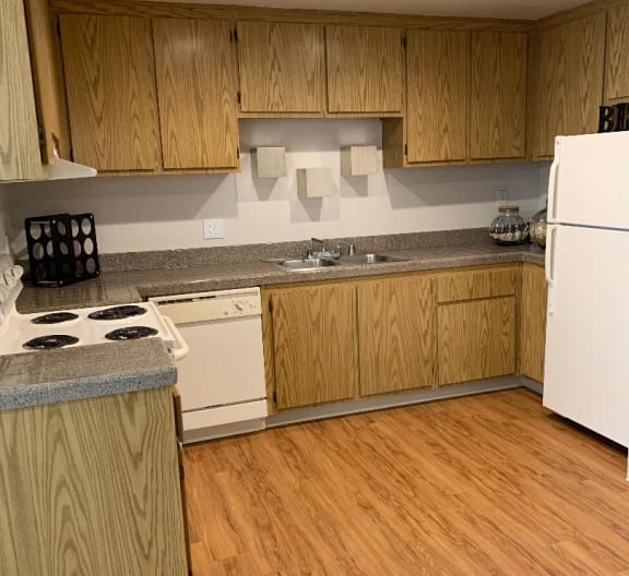 Kitchen with appliances | Riverstone apts in Sacramento, CA 95831