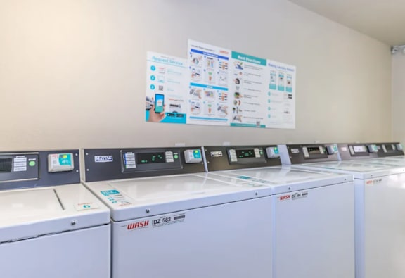 Shared laundry room at Tides on East Cactus.