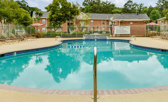 Forest Trail Apartment Homes Northport, AL, Resort Style Pool