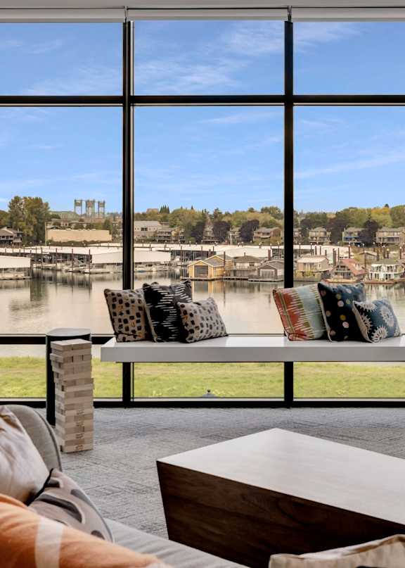 Harbor Sky Apartments in Portland, Oregon Sky Lounge
