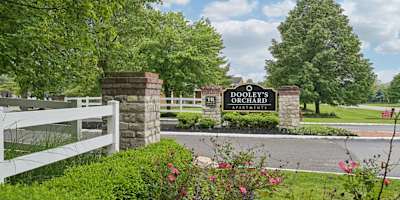 Property Signage at Dooley's Orchard, Lewis Center, OH, 43035
