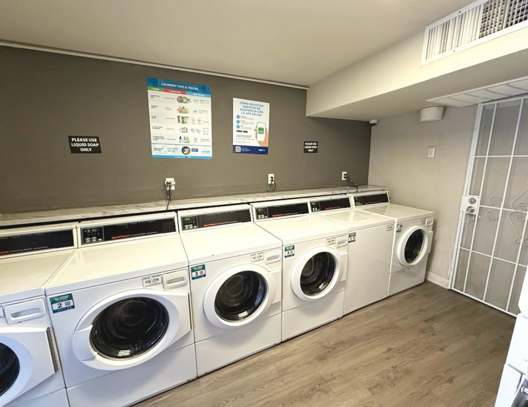 Shared laundry room at Tides on 51st.