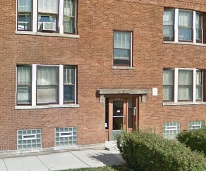 4101 N Cicero Ave Exterior