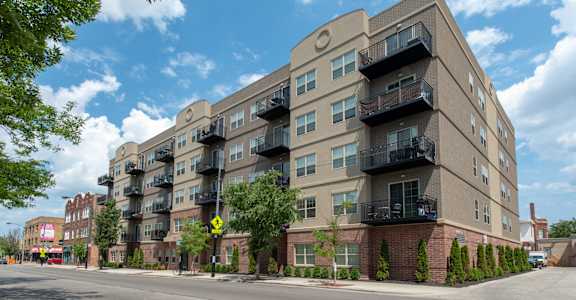 exterior view at vela on the park apartments