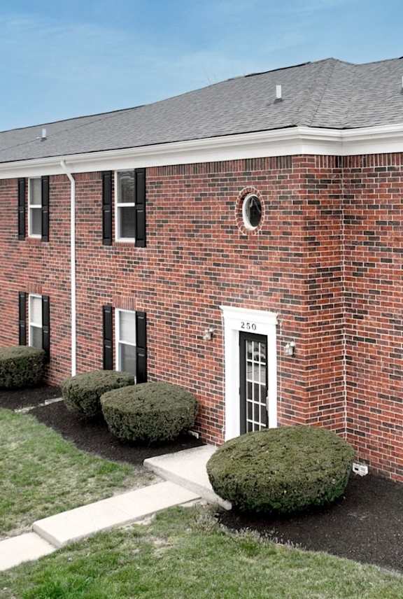 Apartments in Linden Wood Indianapolis IN Meridian Court South