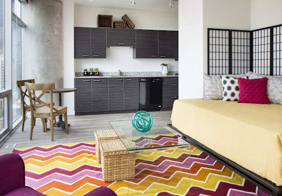 Spacious Floor Plan at Eight O Five in IL 60610