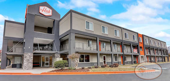 the building where the hotel is located