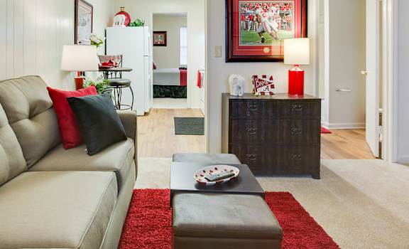Brookstone-Apartments-Tuscaloosa-University-Of-Alabama-Furnished 01