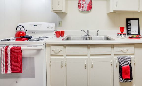 Brookstone-Apartments-Tuscaloosa-University-Of-Alabama-Furnished 01