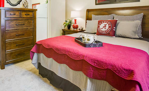 Brookstone-Apartments-Tuscaloosa-University-Of-Alabama-Furnished 01