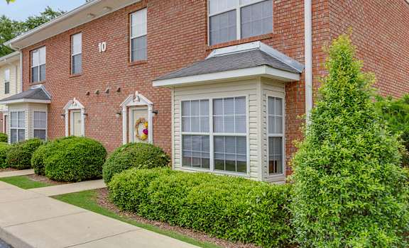 Studio Apartment Floor Plan - Forest Trail Apartment Homes Northport, AL, Exterior 