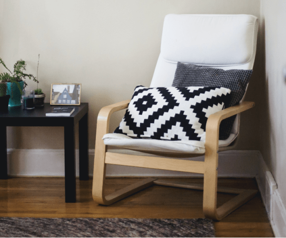 Livingroom accent chair