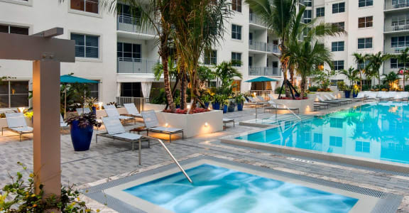 Hot Tub And Swimming Pool at Berkshire Lauderdale by the Sea, Florida