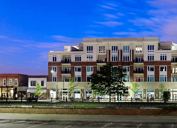 North Shore Luxury Apartments at The Residences of Wilmette, Illinois