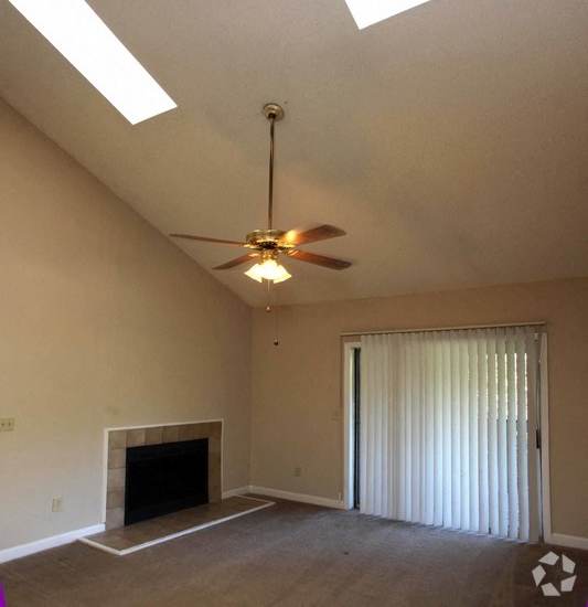 High Ceiling at Hunters Chase, North Carolina, 27409