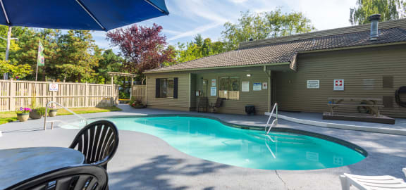 dazzling heated outdoor pool