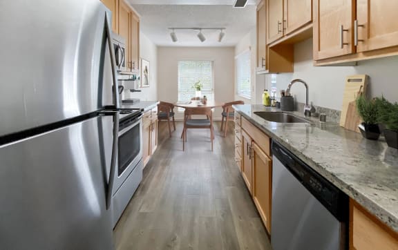 Kitchen  at Pleasanton Glen Apartments, Pleasanton, CA, 94566