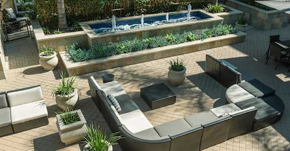 Outdoor Lounge