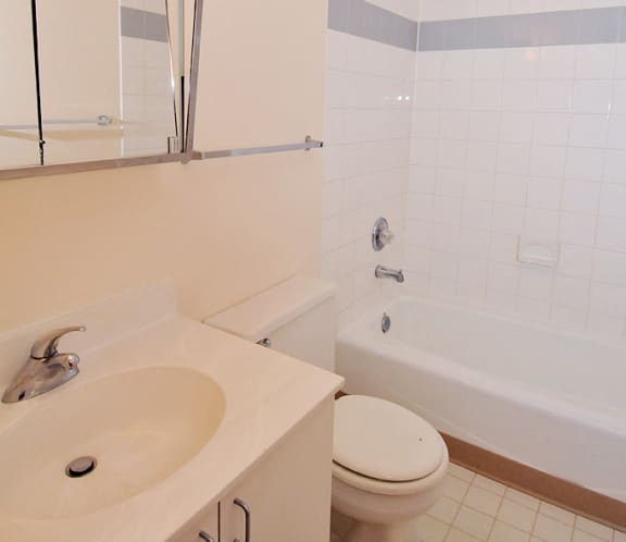 Hamline Park Apartments St. Paul