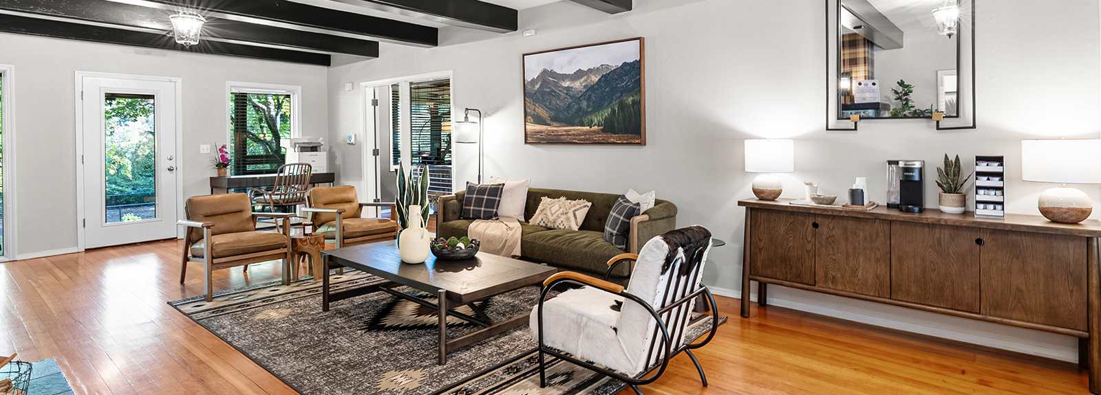 Miramonte Lodge 2 of 5