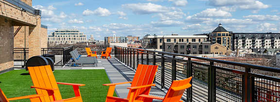 Roof top Deck with seating area at The Venue on Knox Apartments, Minneapolis, MN, 55408