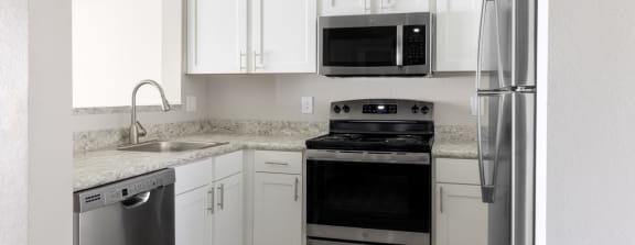 Riverpointe Apartments Model Kitchen