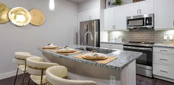 Granite Counter Island with Breakfast Bar