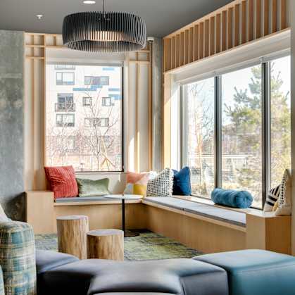 Zelia on Seven Lobby seating