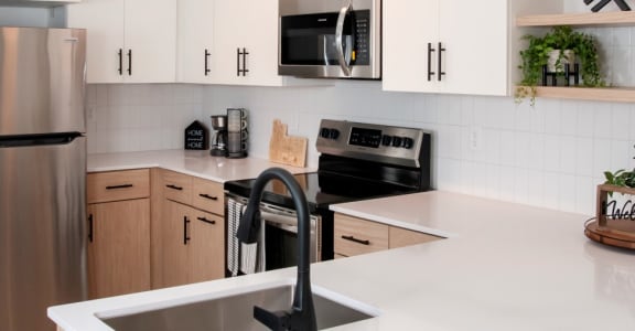 fully Equipped Kitchen at CityLine Apartments, Minneapolis, MN