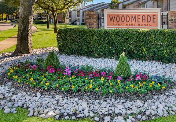 Monument Sign | Woodmeade | Irving TX