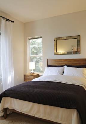 Modern Bedroom at Wilsonville Summit Apartments, Oregon , 97070