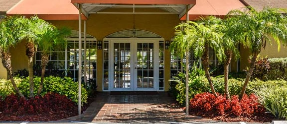 Modern Living Area at Bay Club in Bradenton, FL