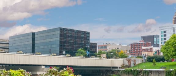 Lansing, Michigan | Apartments in Lansing MI