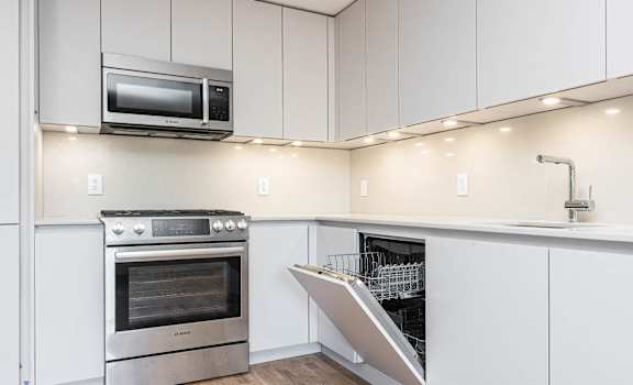 Updated kitchen with Bosch appliances and German cabinets