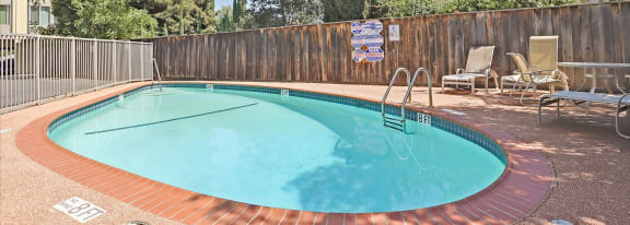 Woodside Court Apartments in Redwood City CA