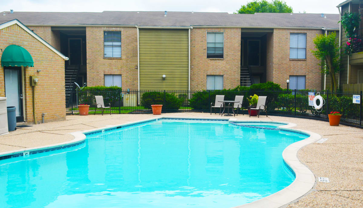 Photos and Video of Kirkwood Landing in Houston, TX