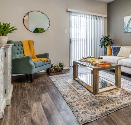 the heights on capitol hill apartments living room with ceiling fan