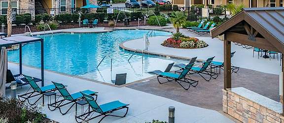 Pointe at Greenville pool view in Greenville, SC