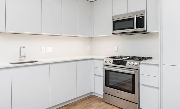 Updated kitchen with Bosch appliances and German cabinets