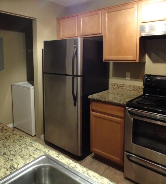 Well Equipped Kitchen at Madison at Green Valley Apartments, Henderson, NV