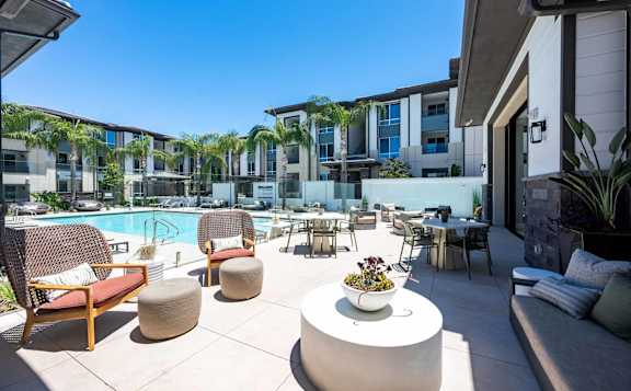Pool side patio2 at The Overlook Santa Clarita, Santa Clarita