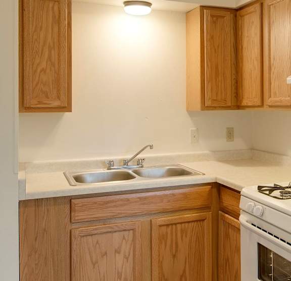 Oak Cabinetry at Northeast Villas, Fridley, 55421