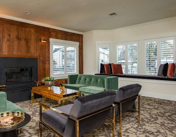 Riverwood Heights | Tigard, OR | Resident Lounge