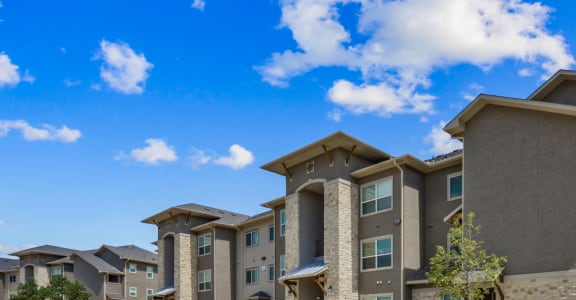 Champions Gate Apartments in San Antonio Building