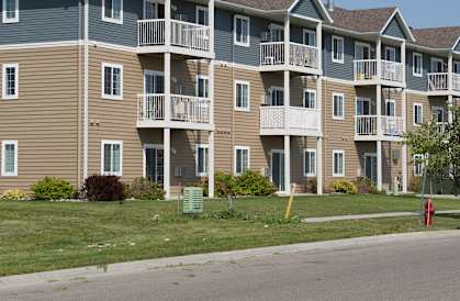 Elegant Exterior View at Waterstone Apartments, Minnesota