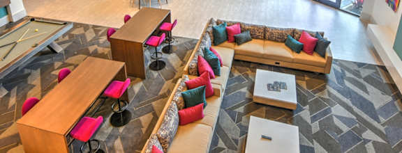 Aerial view of lounge at Pinnacle Apartments, Jacksonville, FL, 32256
