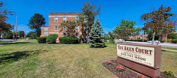 Fairhill Apartments