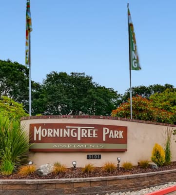 Morningtree Park Entrance and Monument Sign