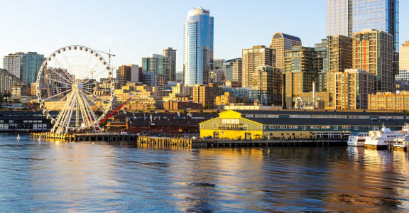 City With Lake at Pine Minor, Seattle, WA, 98101
