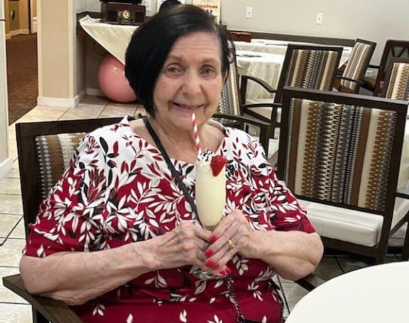 Lynridge Assisted Living Memory Care Resident Life